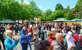 Singles in Bremen - Vegesacker Hafenfest - 2