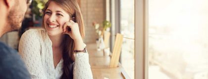 Mimik und gestik beim flirten deuten