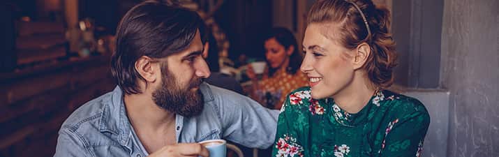 Flirtsignale frau deuten